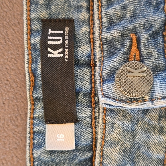 KUT from the Kloth size 16 jean shorts blue plus - Picture 3 of 4